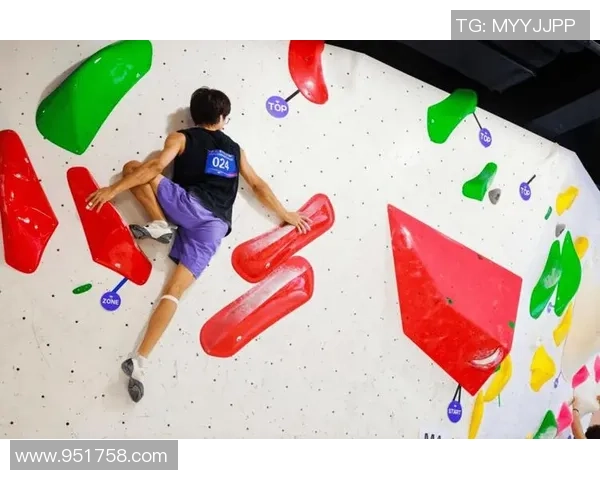 成都攀岩队勇攀高峰中路突破助力攀岩热潮再创新高