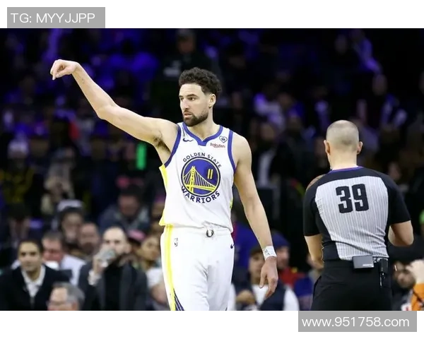 2017年NBA勇士与爵士精彩对决比分回顾与赛况分析 2017年NBA勇士与爵士精彩对决比分回顾与赛况分析